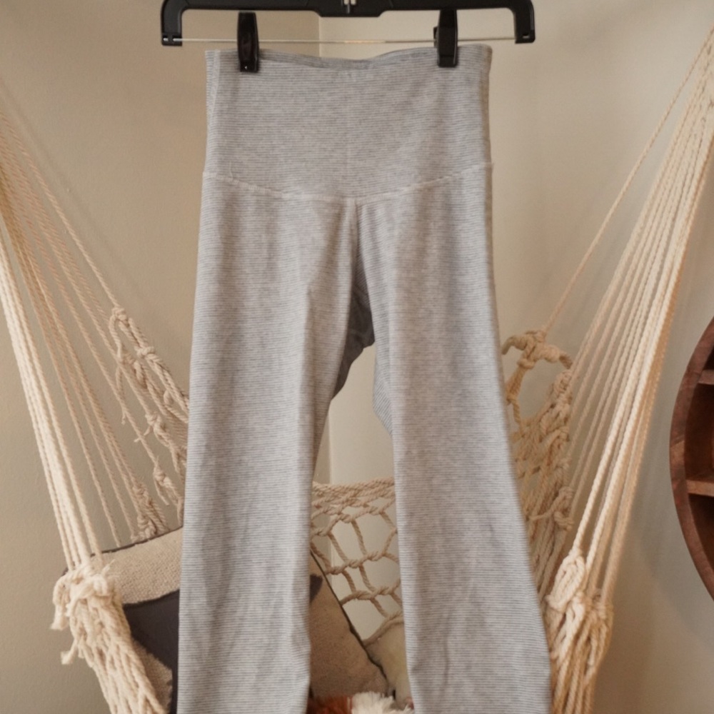 ✨High Rise Crop Leggings✨